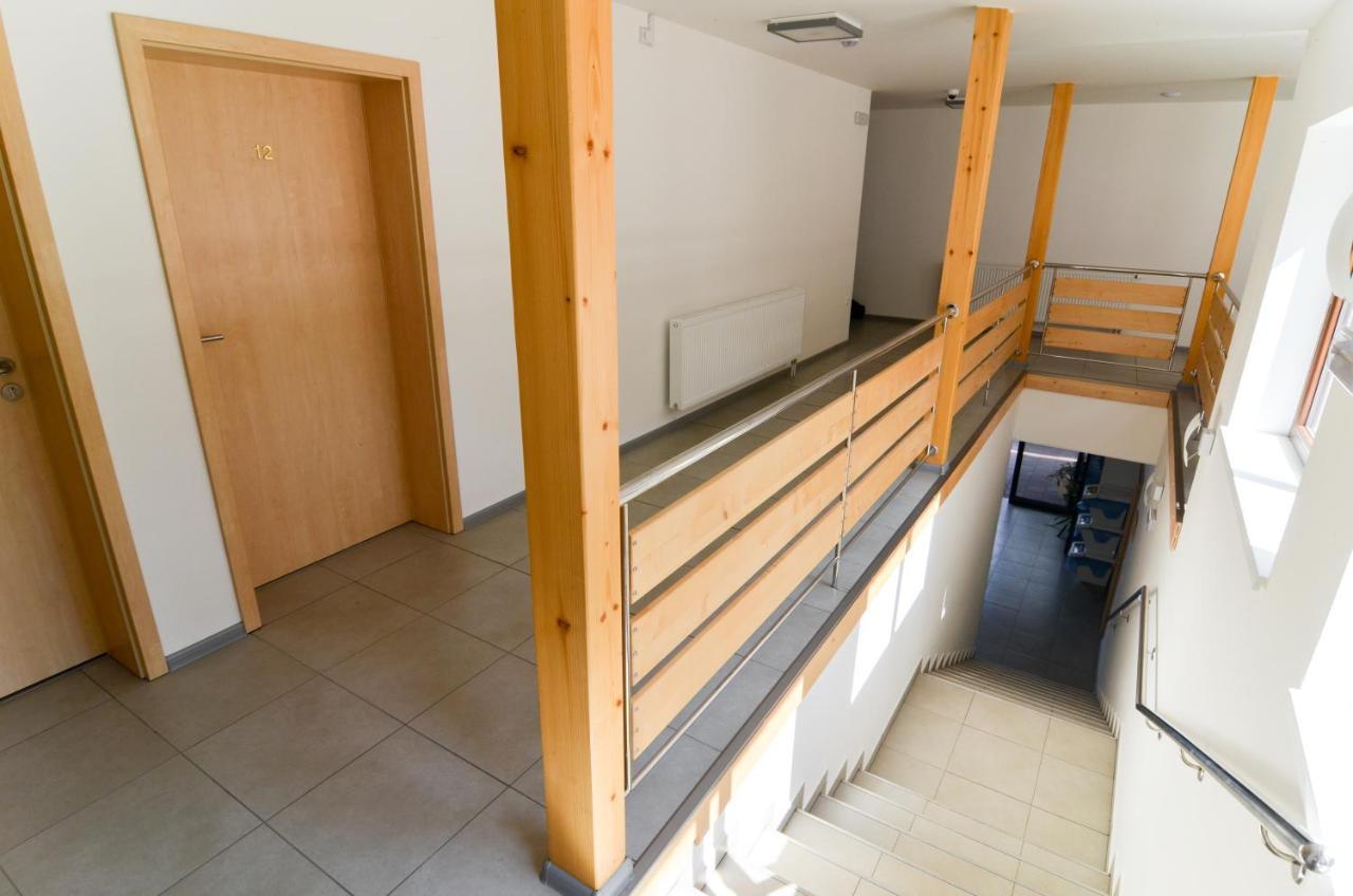 Rodinny Wellness Hotel U Langru Dolni Vestonice Exterior photo